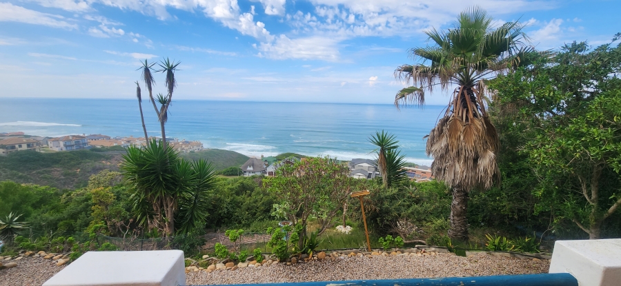 5 Bedroom Property for Sale in Dana Bay Western Cape